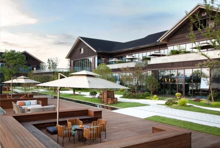 6999/2晚--盐城港府文华酒店128m2270°湖景家庭套房两晚度假套餐