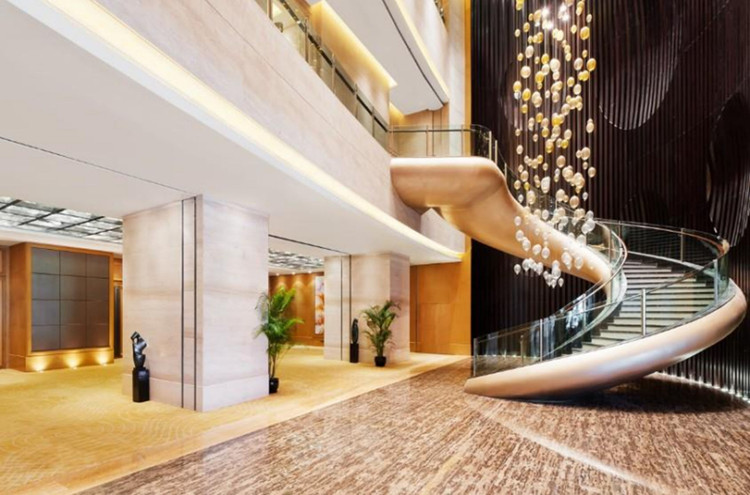 【椰风海韵】三亚5日4晚自由行(4晚三亚湾福朋喜来登酒店 含早餐+精美旅拍一次+免税店折扣券及穿梭巴士+赠送双人下午茶一次)_【春秋旅游】